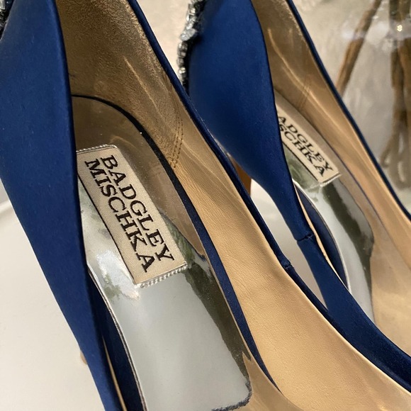 Badgley Mischka Nilla Midnight Blue Crystal Heel 6.5 Excellent - Picture 3 of 9
